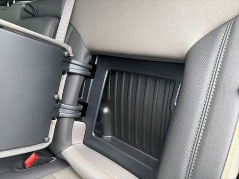 New 2026 Chevrolet Silverado 2500 ZR2 image 38