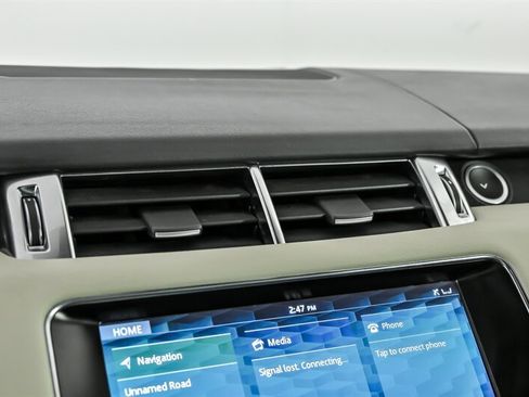 Used 2017 Land Rover Range Rover Sport HSE image 29