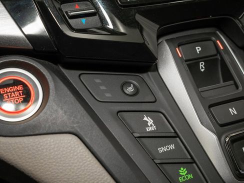 Used 2019 Honda Odyssey EX-L image 18