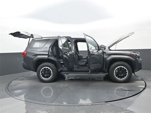 New 2026 Toyota 4Runner TRD Off-Road Premium image 32