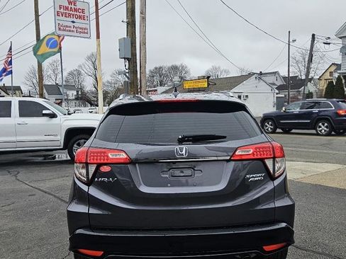 Used 2019 Honda HR-V Sport image 5