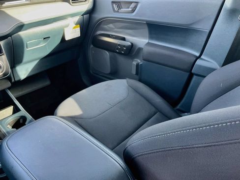 Used 2024 Ford Maverick XL FWD image 21