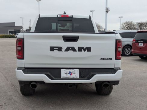 New 2026 RAM 1500 Express AWD/4WD image 4