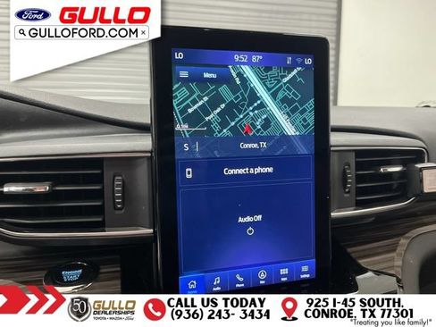 Used 2023 Ford Explorer Limited w/ Limited Technology Package RWD image 26