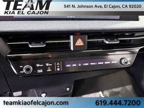 Certified 2022 Kia EV6 Light image 28