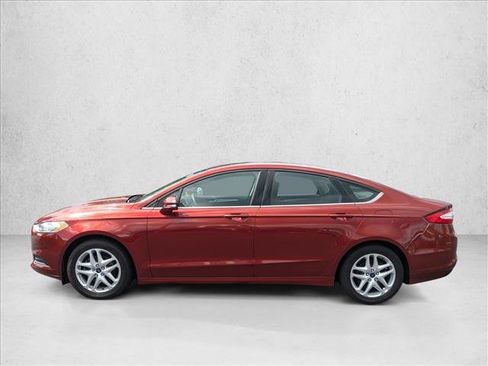 Used 2014 Ford Fusion SE FWD image 8
