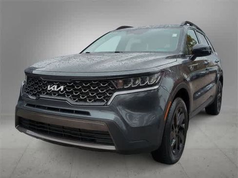 Used 2022 Kia Sorento S image 4