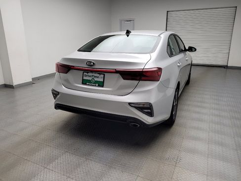 Used 2021 Kia Forte LXS FWD image 7