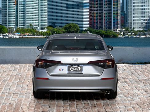 New 2025 Honda Civic Sport image 6