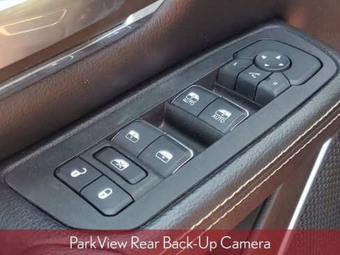 Used 2025 RAM 1500 Laramie image 13