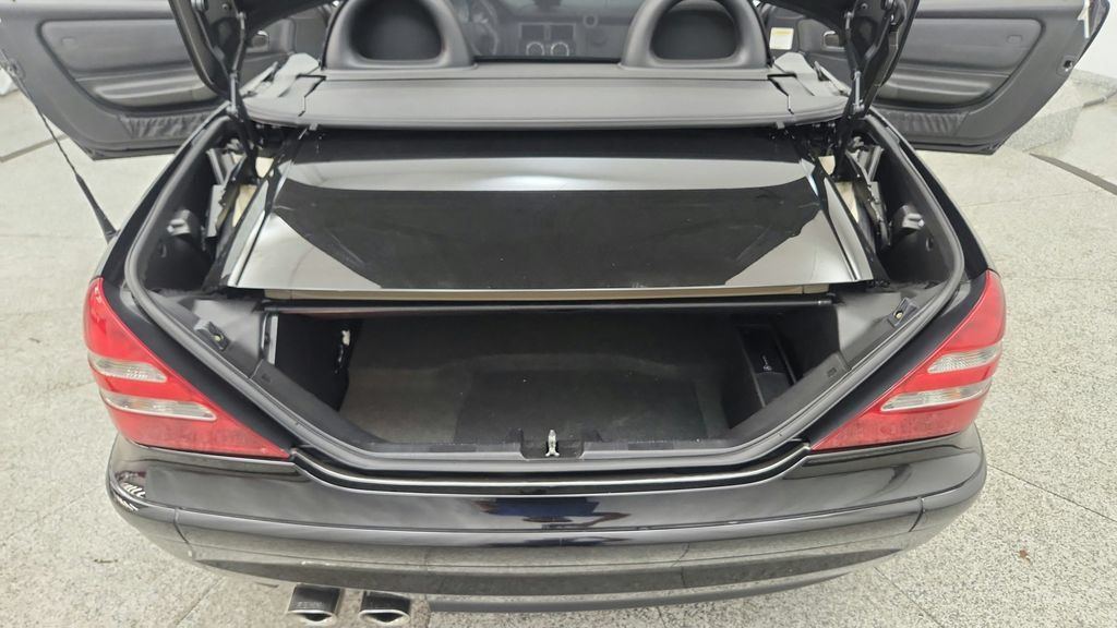 Used 2002 Mercedes-Benz SLK 32 AMG image 47