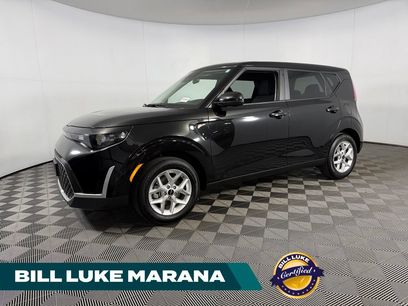 Used 2025 Kia Soul LX w/ LX Technology Package