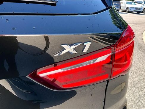 Used 2018 BMW X1 xDrive28i AWD/4WD image 9