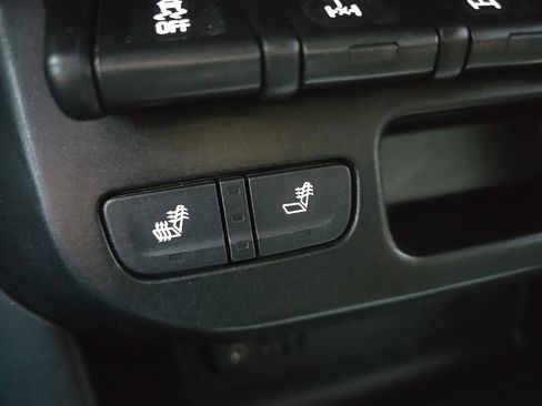 Used 2019 Chevrolet Colorado ZR2 image 67