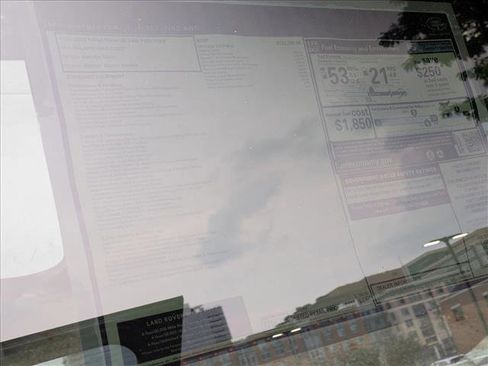 New 2025 Land Rover Range Rover SE image 20