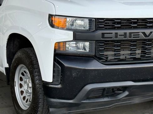 Used 2019 Chevrolet Silverado 1500 W/T w/ Z71 Off-Road Package image 8
