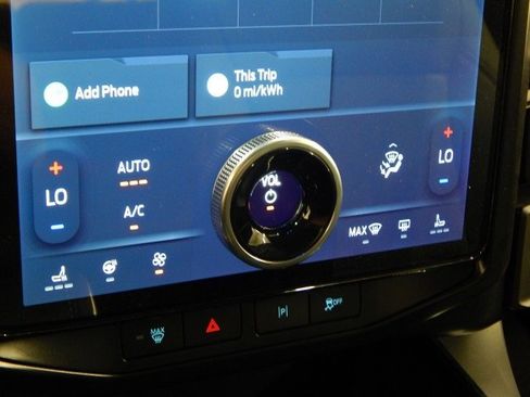 New 2025 Ford F150 Lightning Flash image 25