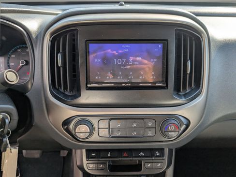 Used 2016 Chevrolet Colorado Z71 RWD image 78