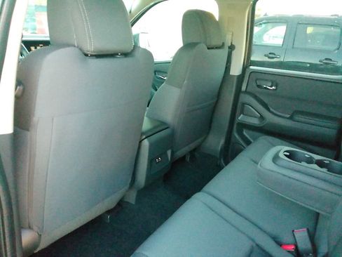 New 2026 Nissan Frontier SV w/ Tow Package image 22