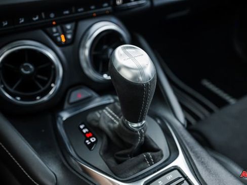 Used 2022 Chevrolet Camaro SS image 12