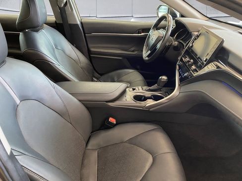 Used 2023 Toyota Camry XSE image 13