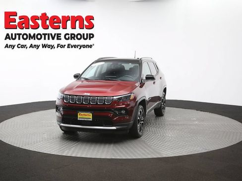 Used 2022 Jeep Compass Limited w/ Sun and Sound Group AWD/4WD image 56