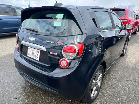 Used 2015 Chevrolet Sonic RS image 2