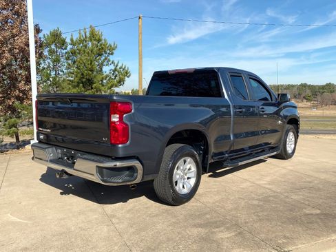 Used 2020 Chevrolet Silverado 1500 LT w/ Texas Edition image 6