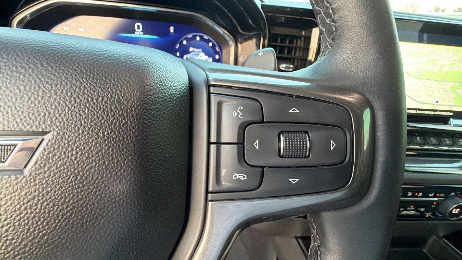 Used 2024 Chevrolet Silverado 1500 ZR2 w/ Technology Package AWD/4WD image 29