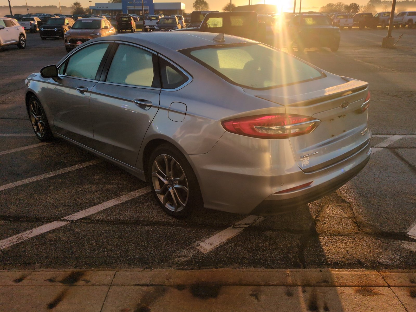 Used 2020 Ford Fusion Titanium FWD image 7
