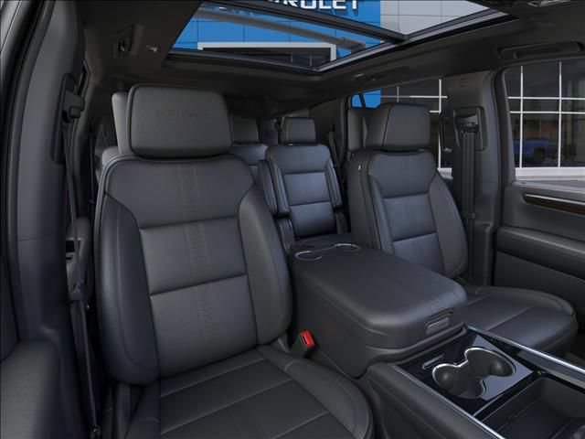 New 2026 Chevrolet Tahoe High Country AWD/4WD image 16