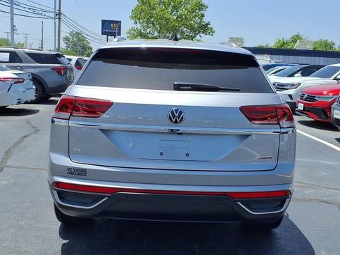 Used 2022 Volkswagen Atlas Cross Sport SE AWD/4WD image 23