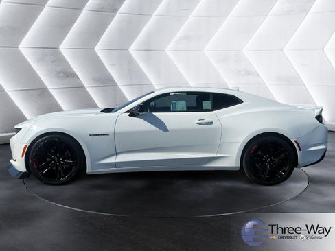 Certified 2023 Chevrolet Camaro LT w/ Redline Edition RWD image 2