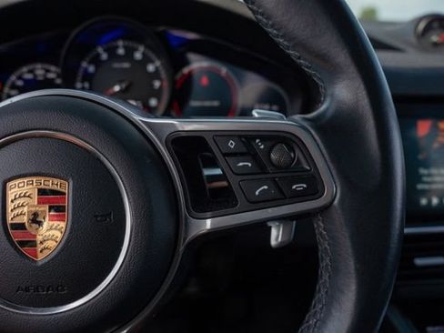 Used 2020 Porsche Cayenne AWD/4WD image 19