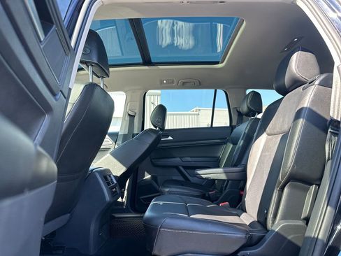 Used 2021 Volkswagen Atlas SEL image 11