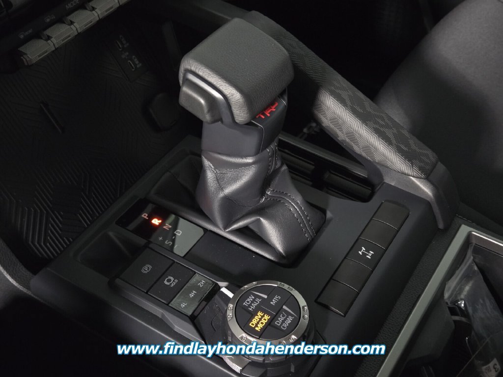 Used 2024 Toyota Tacoma TRD Off-Road AWD/4WD image 29
