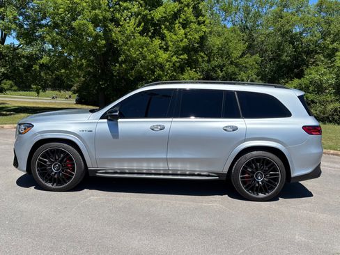 Used 2024 Mercedes-Benz GLS 63 AMG 4MATIC image 7