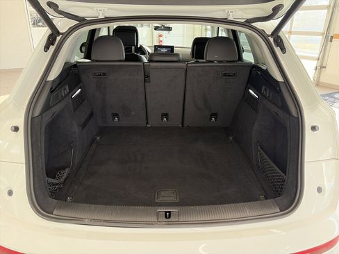Used 2021 Audi Q5 Premium Plus image 19