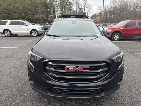 Used 2021 GMC Terrain SLT w/ Elevation Edition image 2