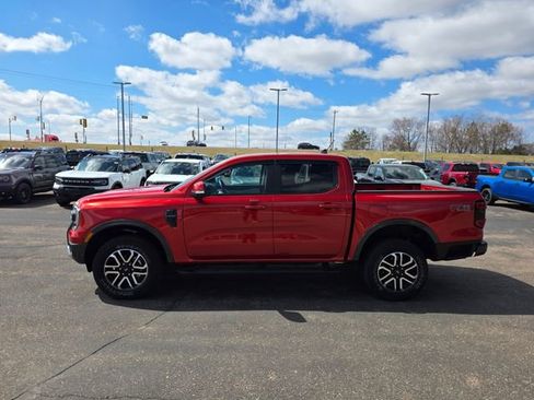 Used 2024 Ford Ranger Lariat w/ FX4 Off-Road Package AWD/4WD image 6