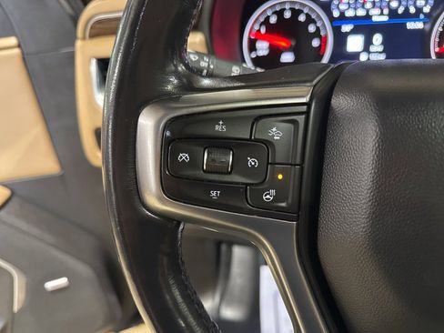 Used 2021 Chevrolet Tahoe Premier w/ Premium Package image 21