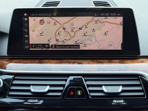 Used 2019 BMW 530i xDrive w/ Convenience Package AWD/4WD image 13