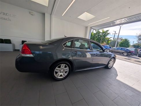 Used 2010 Chevrolet Impala LT w/ Convenience Package image 12