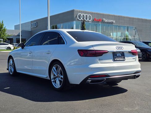 Used 2022 Audi A4 2.0T Premium Plus AWD/4WD image 3