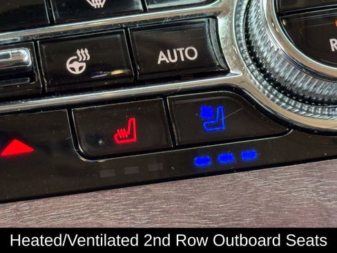 Used 2024 Lincoln Aviator Reserve w/ Equipment Group 201A AWD/4WD image 23