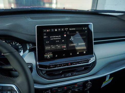 New 2026 Jeep Compass Limited image 24