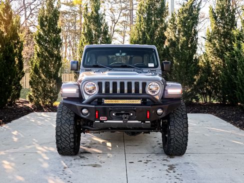 Used 2021 Jeep Wrangler Unlimited Rubicon image 3