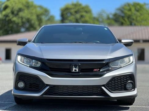 Used 2018 Honda Civic Si image 2