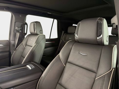 Used 2026 Cadillac Escalade Sport w/ LPO, ONYX Package AWD/4WD image 42