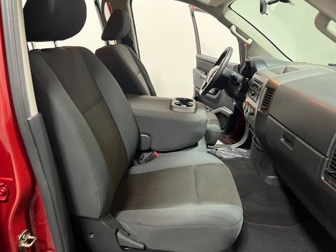 Used 2015 Nissan Titan S image 14